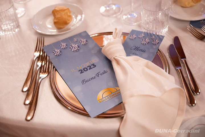 CENA DI NATALE 2023: UN GRAZIE SPECIALE AL TEAM DUNAPACK®!