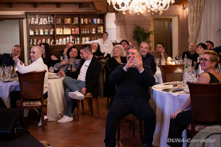 CENA DI NATALE 2023: UN GRAZIE SPECIALE AL TEAM DUNAPACK®!