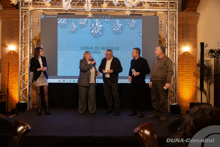 CHRISTMAS PARTY 2023: A SPECIAL THANK TO THE DUNAPACK TEAM!