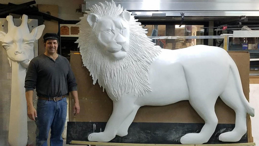 A Lion and Friends Take Shape with American Woodcarving